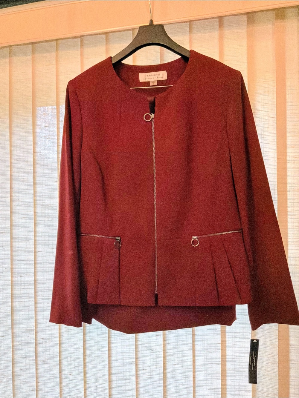 NWT Tahari Arthur S. Levine Sangria Red Zip Skirt Suit Size 14